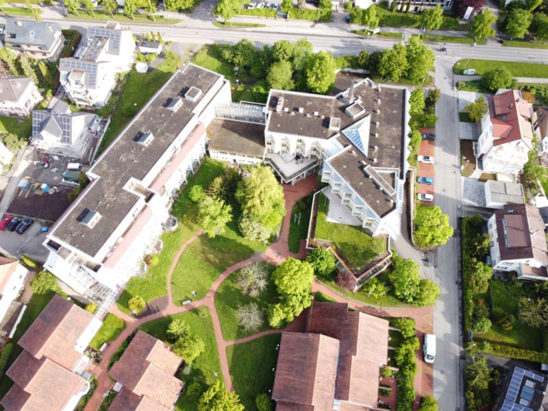 Foto zeigt das Wiedenhöfer-Areal in der Herrenberger Kernstadt aus der Vogelperspektive